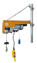 Wciągarka linowa elektryczna (udźwig: 190 kg, moc: 750 W, długość liny: 35 m) 05678940